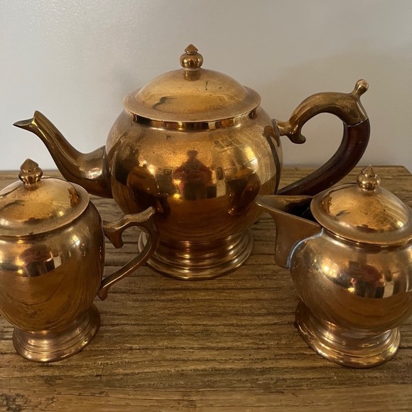 Vintage 3 Piece Taiwan Brass with Wooden Handle Hollywood Regency Tea Set - Picture 2 of 12